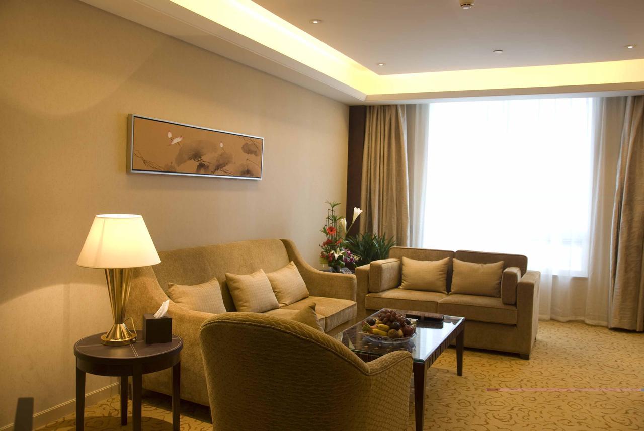 Zhongyou Garden Hotel Çengçou Oda fotoğraf