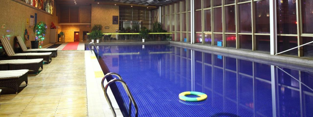 Zhongyou Garden Hotel Çengçou Oda fotoğraf
